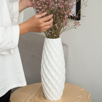 floor standing ceramic vase
large ceramic vase
tall floor vase
decorative ceramic vase
home decor vase
ceramic flower vase
modern floor vase
elegant ceramic vase
living room vase
stylish floor vase